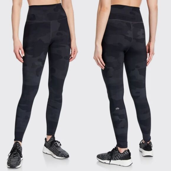 ALO Vapor Black Camo Leggings - Picture 1 of 6